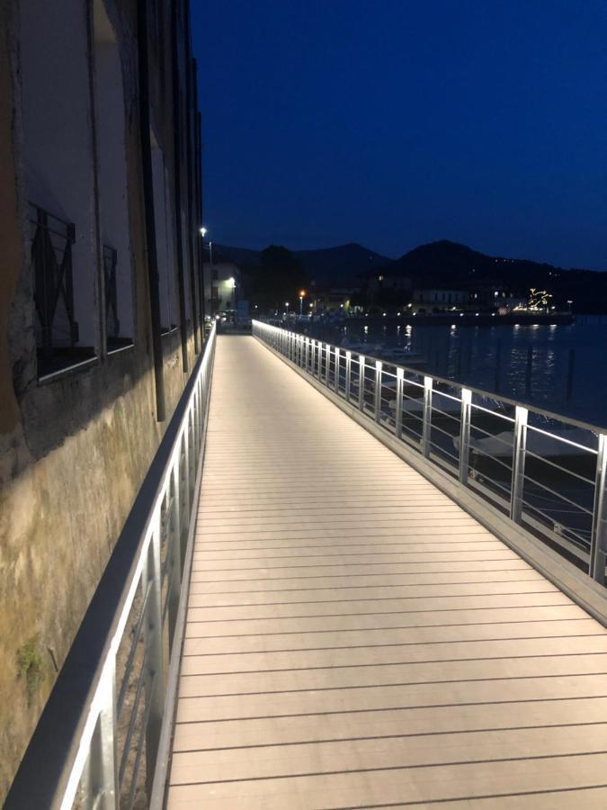 Residenza Di Prestigio In Riva Al Lago Marone Loft Exterior photo